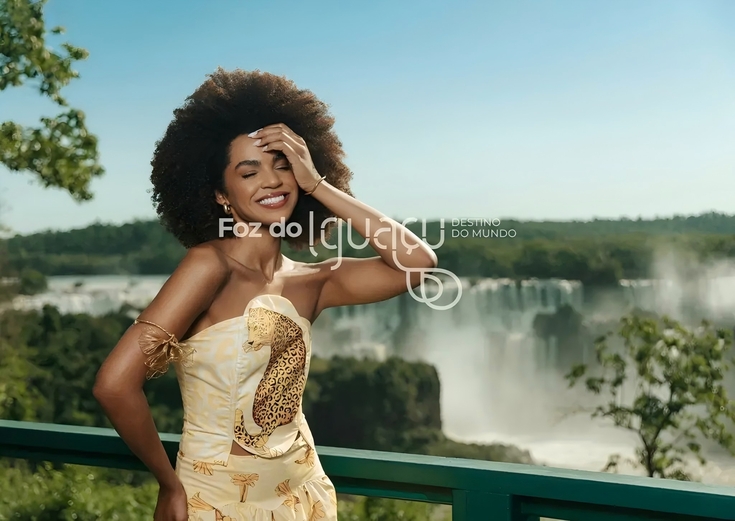Cataratas é cenário de editorial de moda internacional Cataratas é cenário de editorial de moda internacional_fororder_1