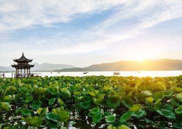 杭州：尽享夏日速度与激情