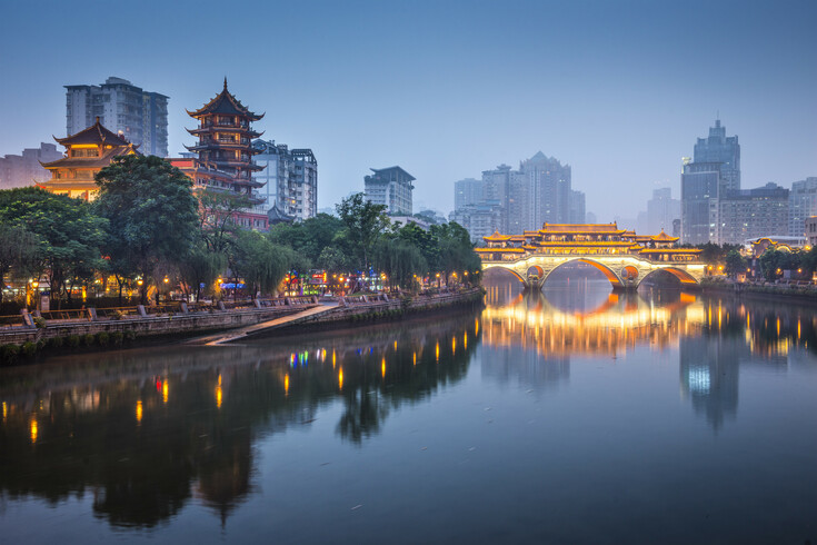Chengdu: A Thrilling Tour for Your Tongue_fororder_成都