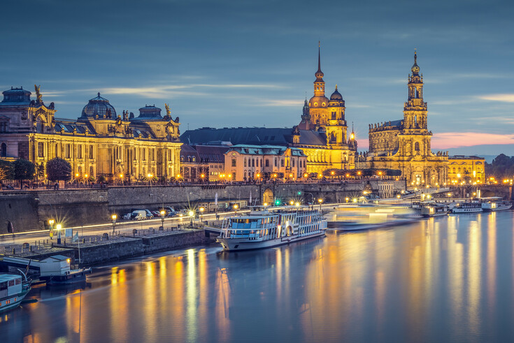 Dresden: Where Calm and Passion Meet_fororder_QJ6820502847