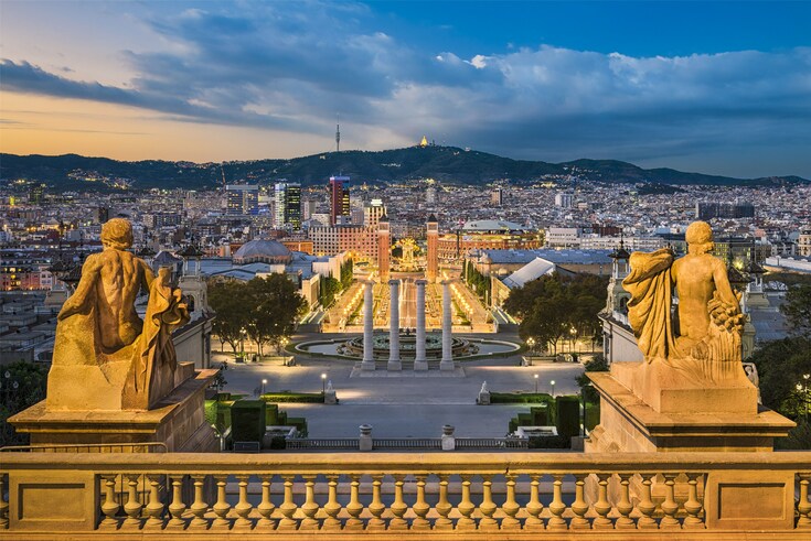 Barcelona: Gaudi's World of Fantasy