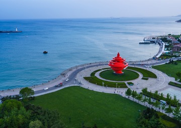 Qingdao: Sea, Woods, and Stories of Literary Figures