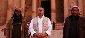 New Year Greeting from Fares Braizat, Chief Commissioner of Petra_fororder_佩特拉市市长