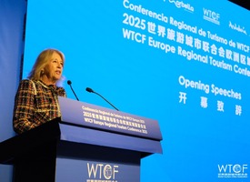 Welcome Speech by Ms. Ángeles Muñoz, Mayor of Marbella_fororder_2_1600_3000_gif (5)